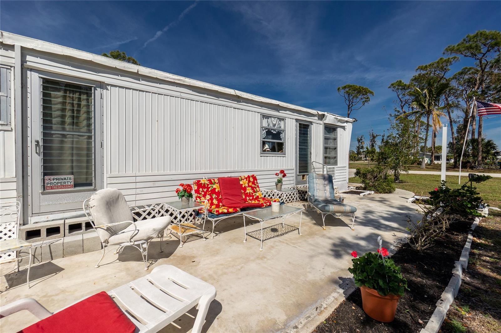 3210 HOLLY AVE, ENGLEWOOD, FL, 34224