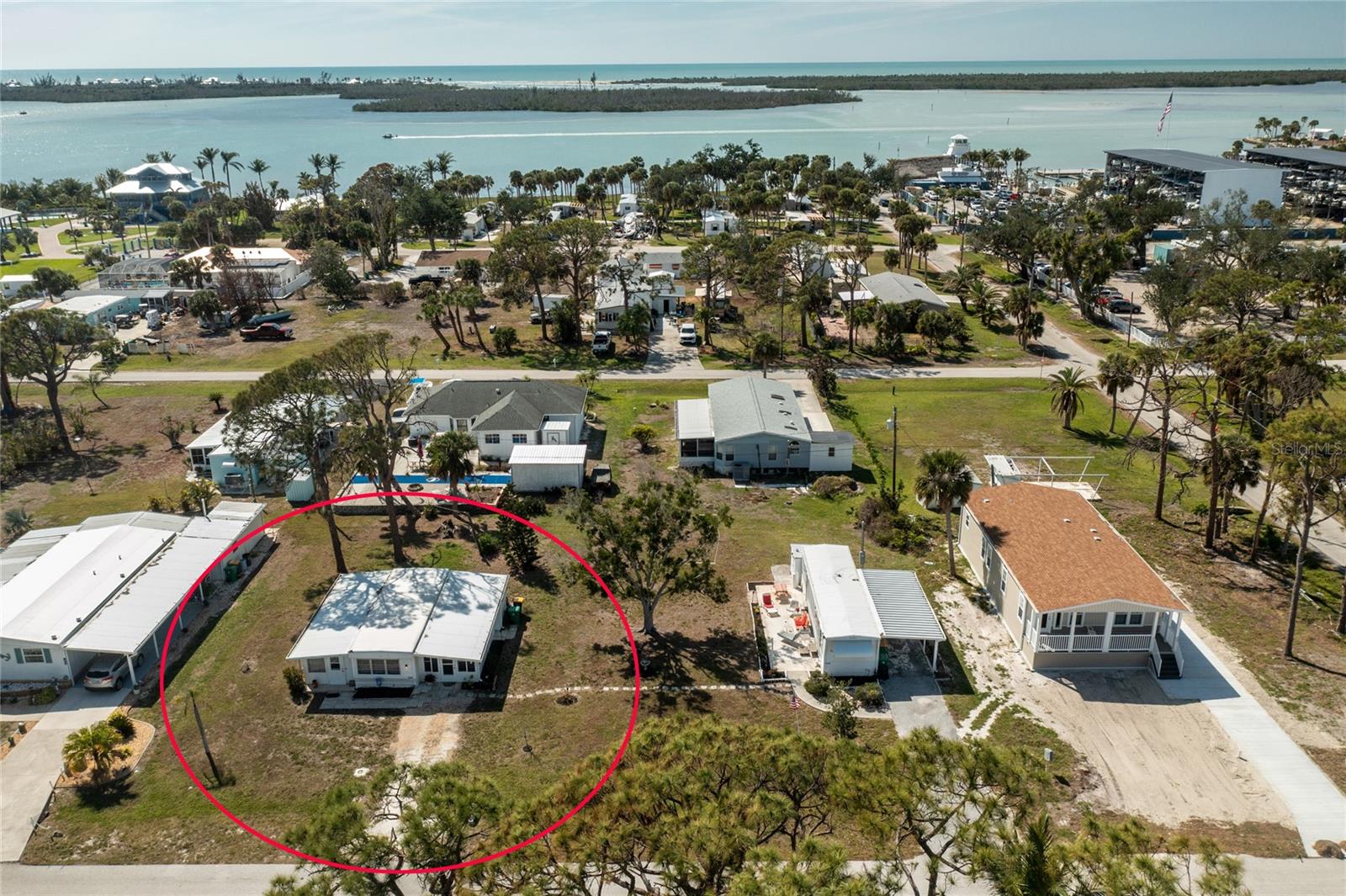 3220 HOLLY AVE, ENGLEWOOD, FL, 34224