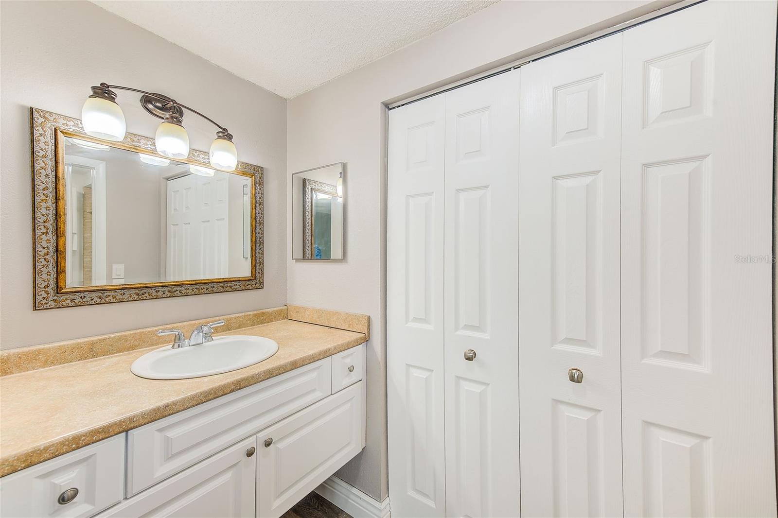 10855 119TH ST N, SEMINOLE, FL, 33778