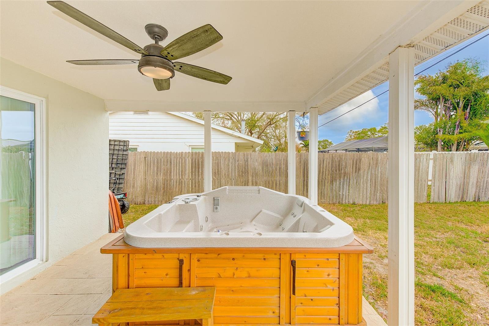 10855 119TH ST N, SEMINOLE, FL, 33778