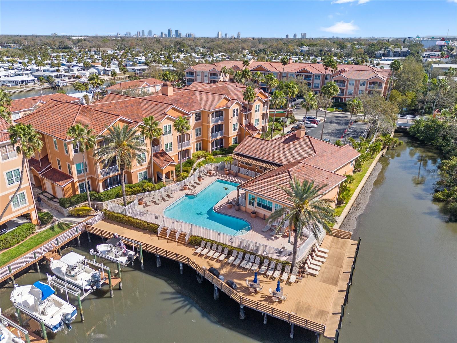 5000 CULBREATH KEY WAY #4-204, TAMPA, FL, 33611