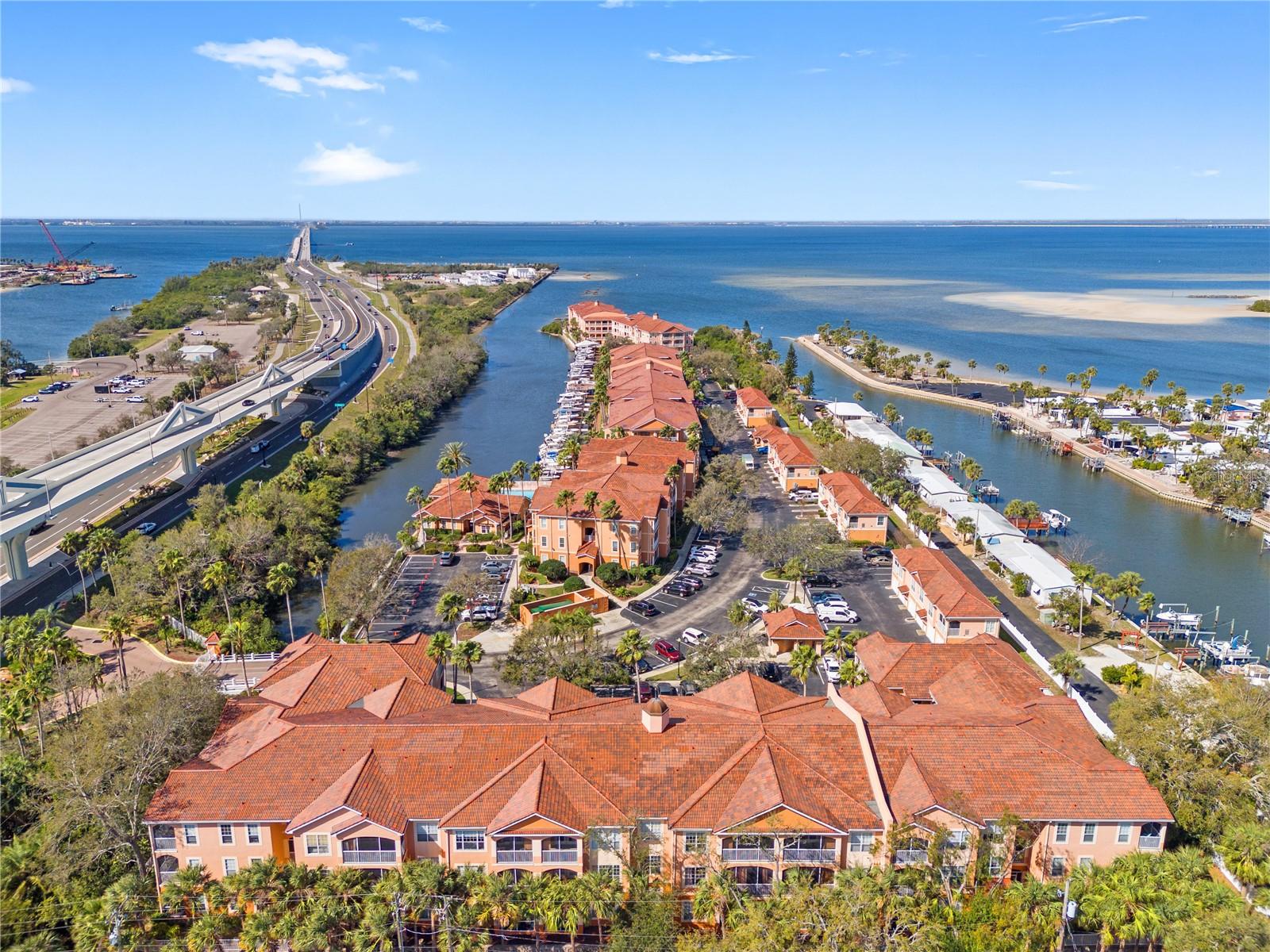 5000 CULBREATH KEY WAY #4-204, TAMPA, FL, 33611