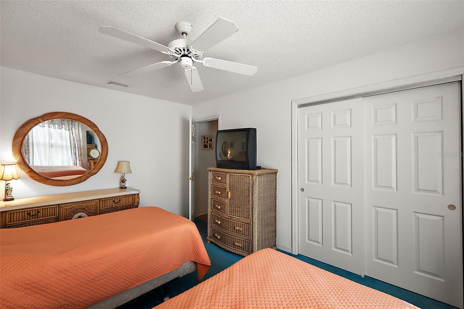 1209 BARCELONA DR, THE VILLAGES, FL, 32159