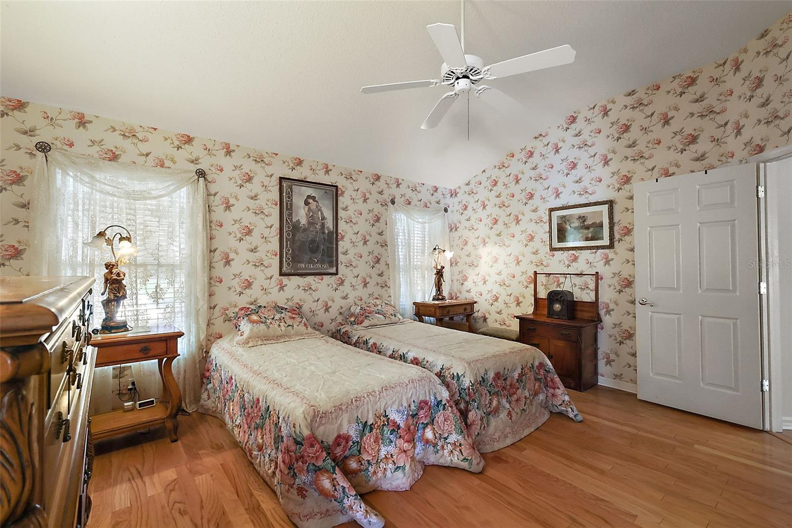 1209 BARCELONA DR, THE VILLAGES, FL, 32159