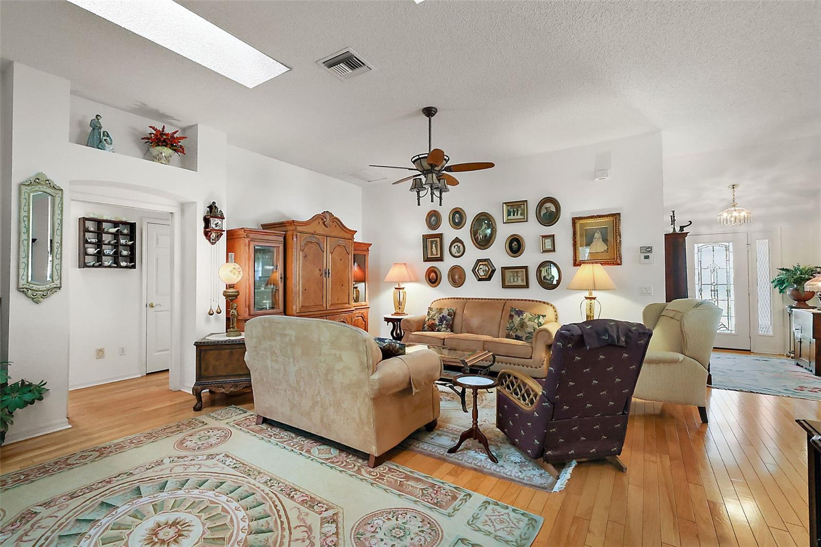 1209 BARCELONA DR, THE VILLAGES, FL, 32159