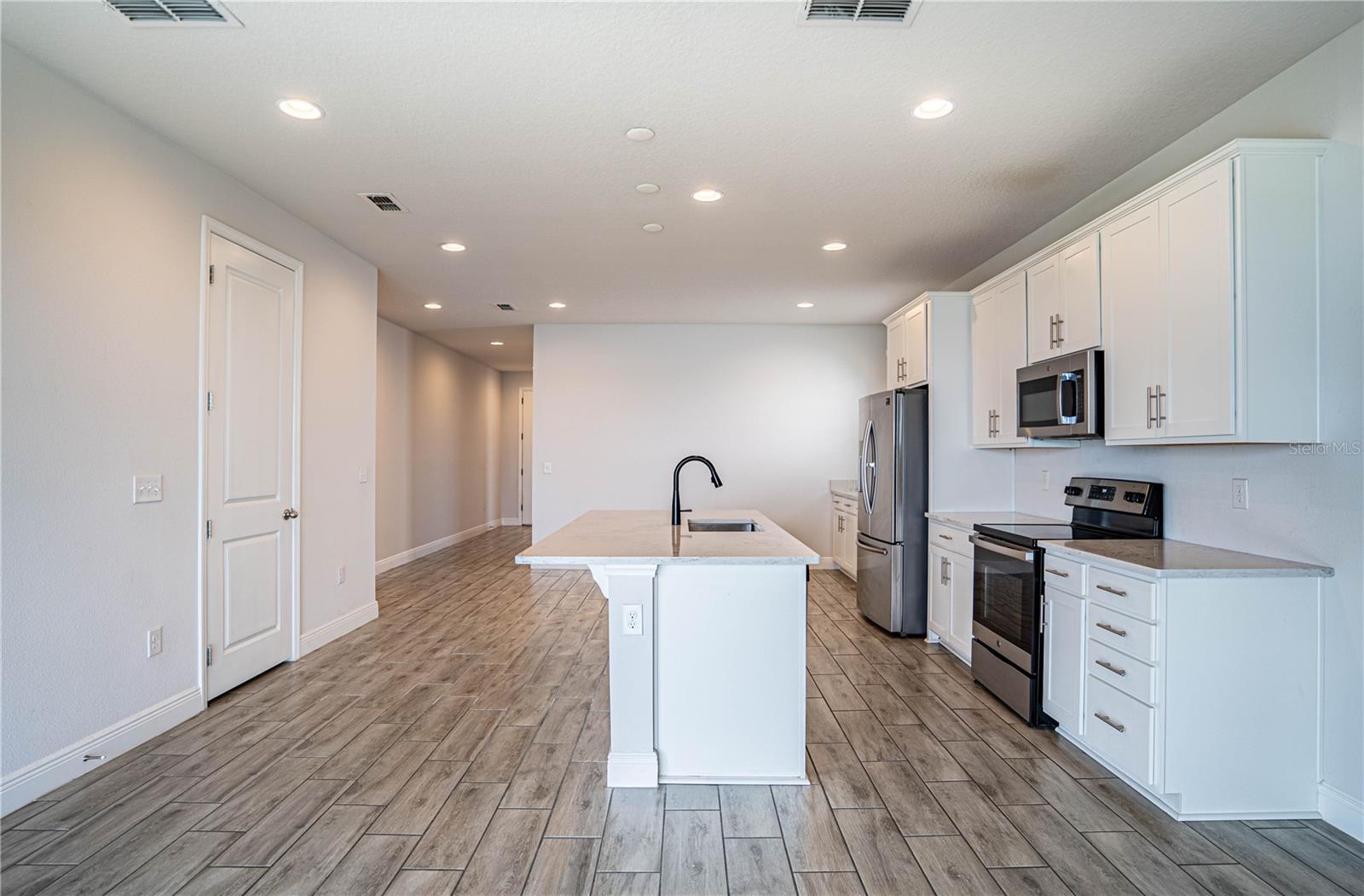 153 SUMMERSHORE DR, AUBURNDALE, FL, 33823