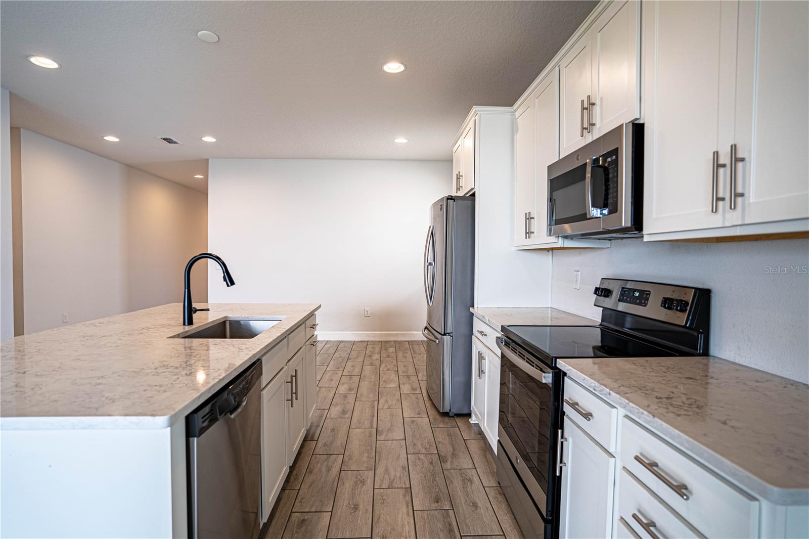 153 SUMMERSHORE DR, AUBURNDALE, FL, 33823