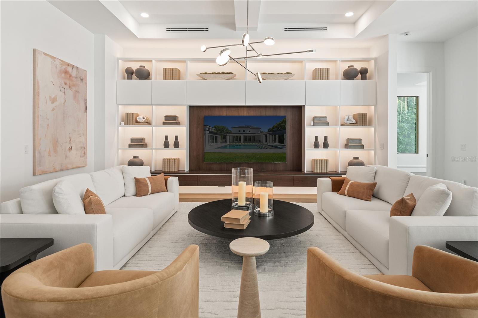 O6282425 Property Photo