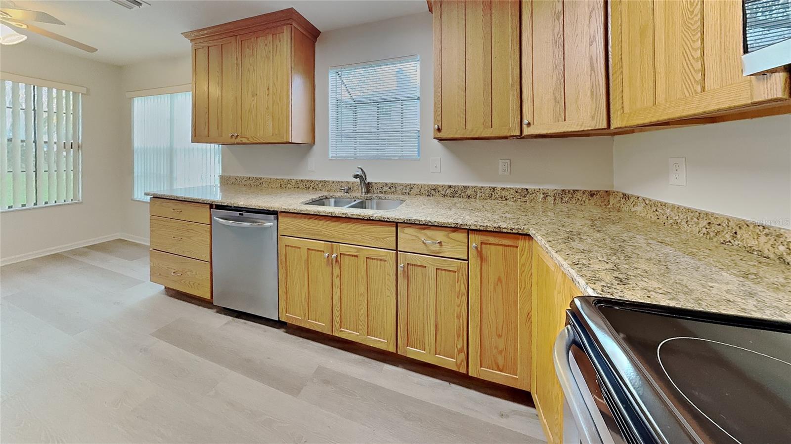 4140 BRENTWOOD PARK CIR, TAMPA, FL, 33624