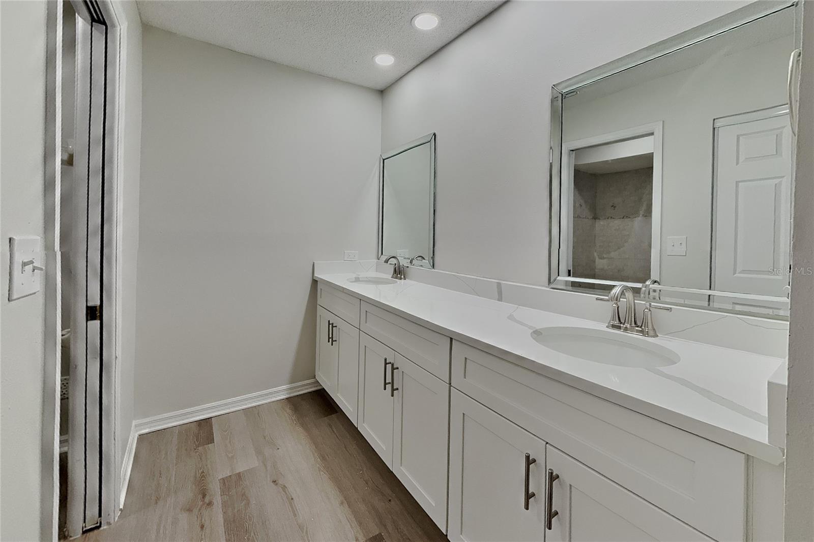 4140 BRENTWOOD PARK CIR, TAMPA, FL, 33624