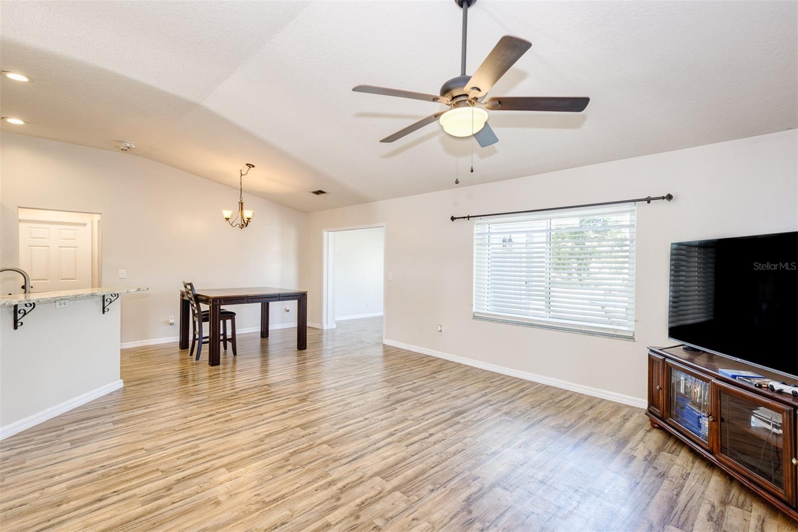 39 PAUL LN, PALM COAST, FL, 32164