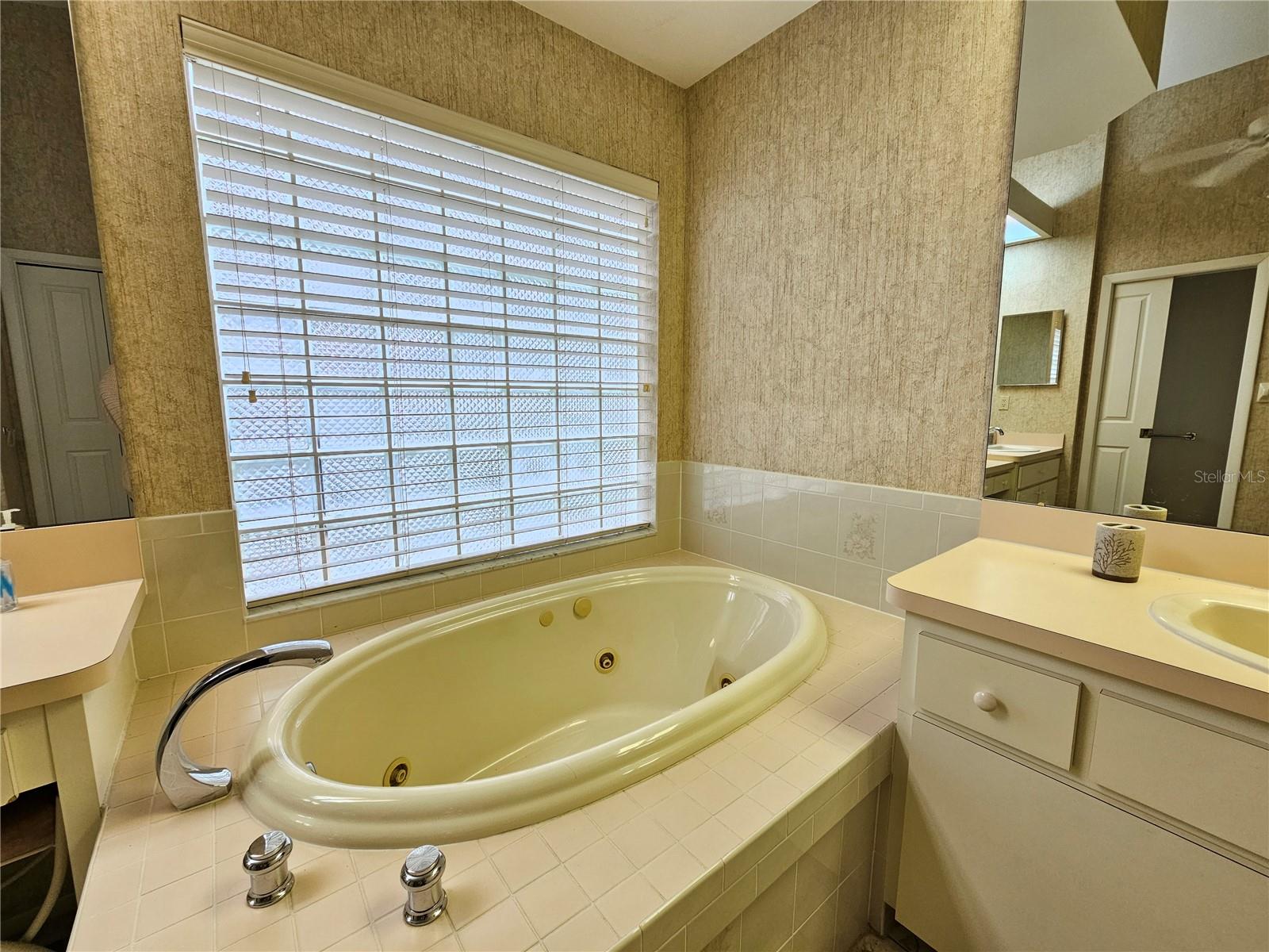 8157 HIDDEN HILLS DR, SPRING HILL, FL, 34606