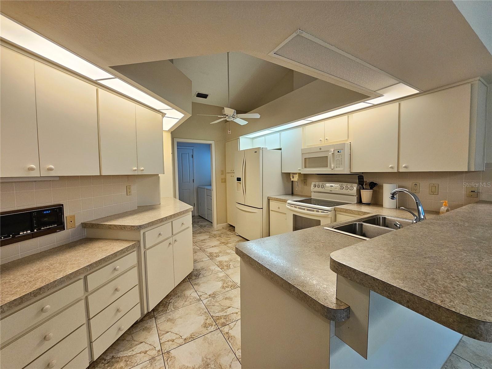 8157 HIDDEN HILLS DR, SPRING HILL, FL, 34606