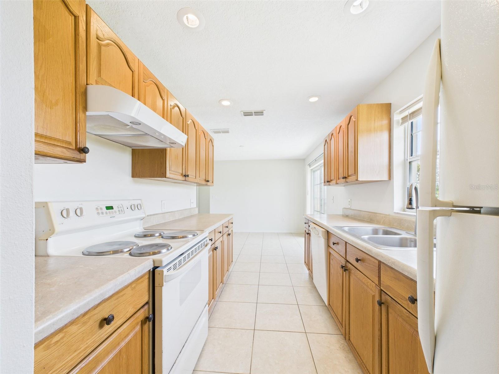 91 W CEDARWOOD CIR, KISSIMMEE, FL, 34743