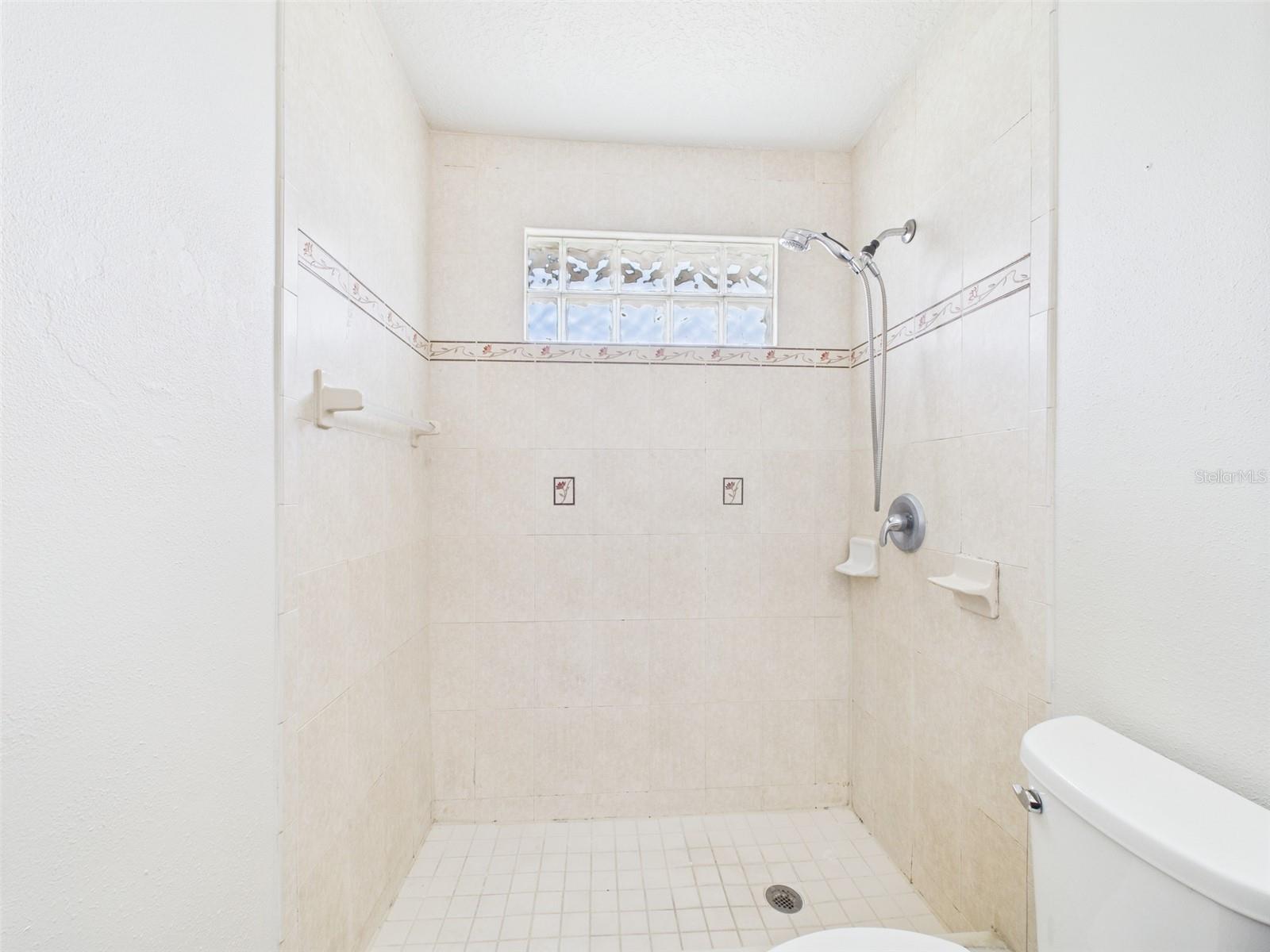 91 W CEDARWOOD CIR, KISSIMMEE, FL, 34743