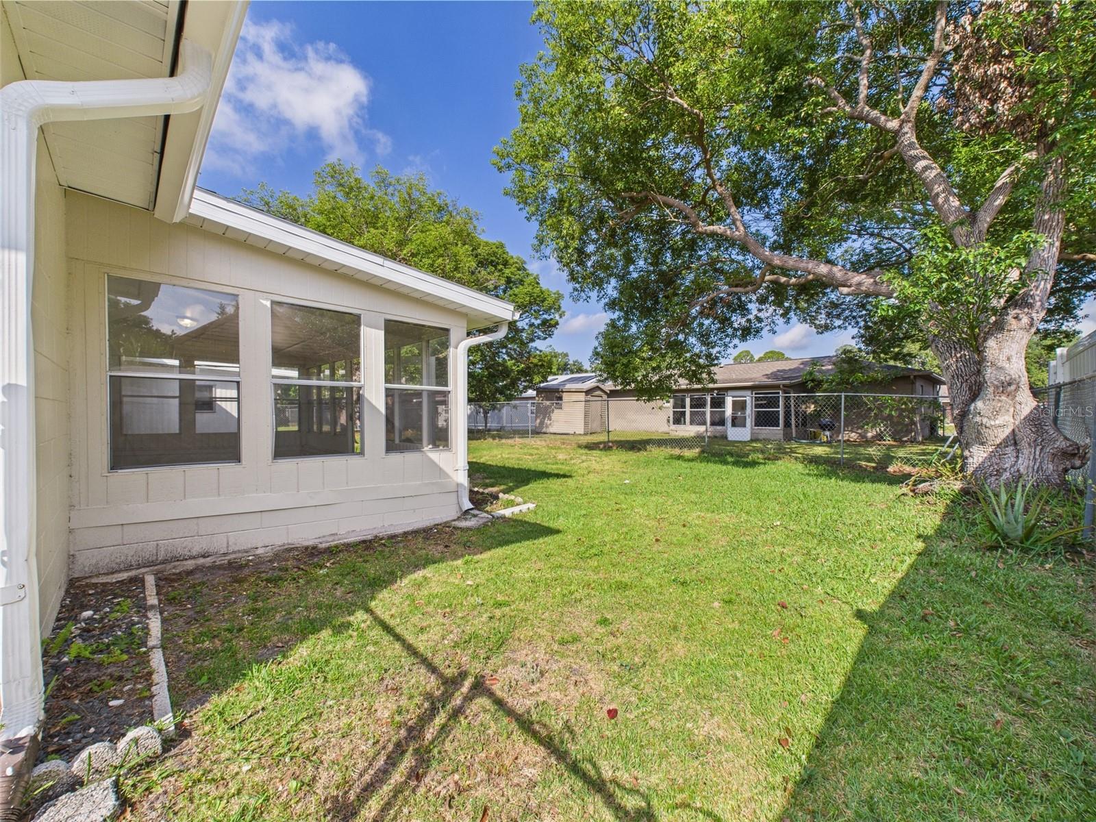 2434 MILL RUN BLVD, KISSIMMEE, FL, 34744