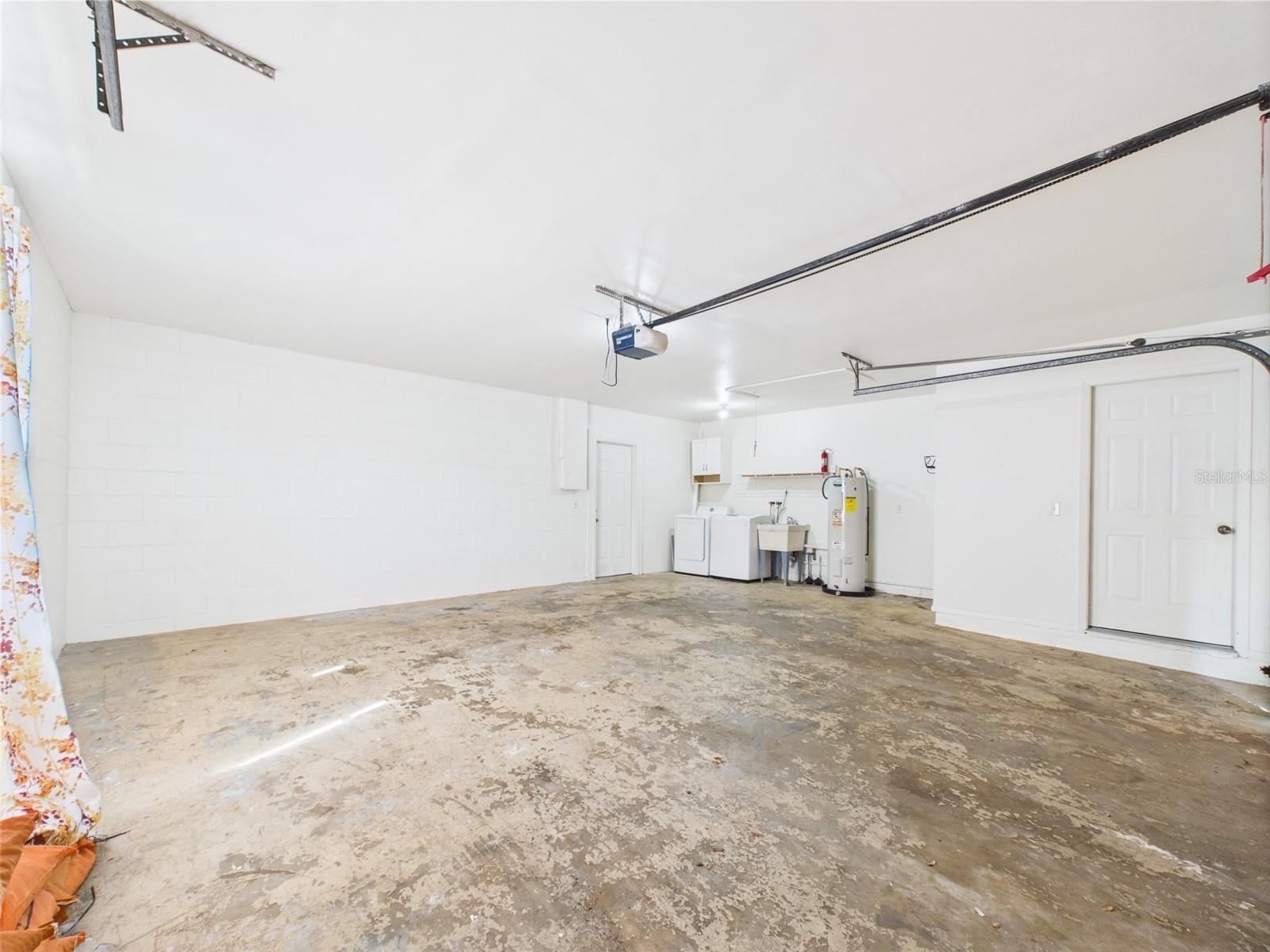 2434 MILL RUN BLVD, KISSIMMEE, FL, 34744