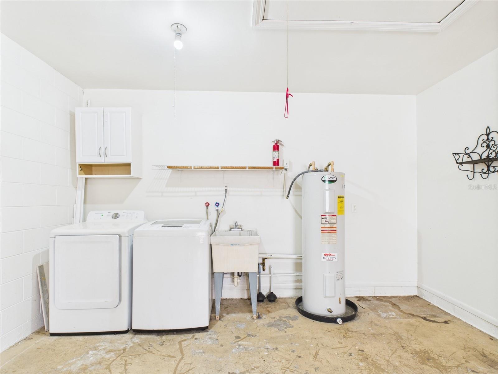 2434 MILL RUN BLVD, KISSIMMEE, FL, 34744