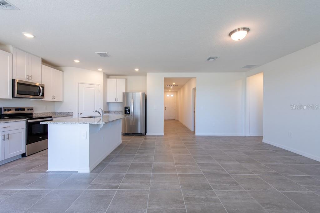 1345 OAK VALLEY DR, AUBURNDALE, FL, 33823