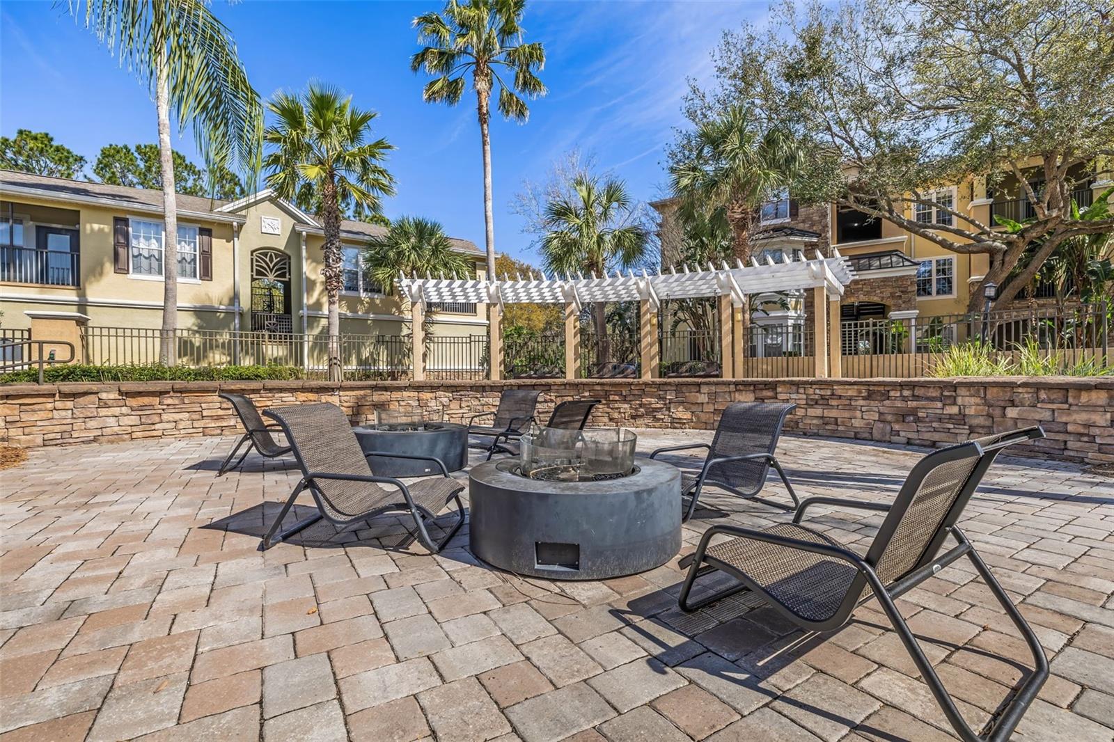 10115 COURTNEY PALMS BLVD #202, TAMPA, FL, 33619