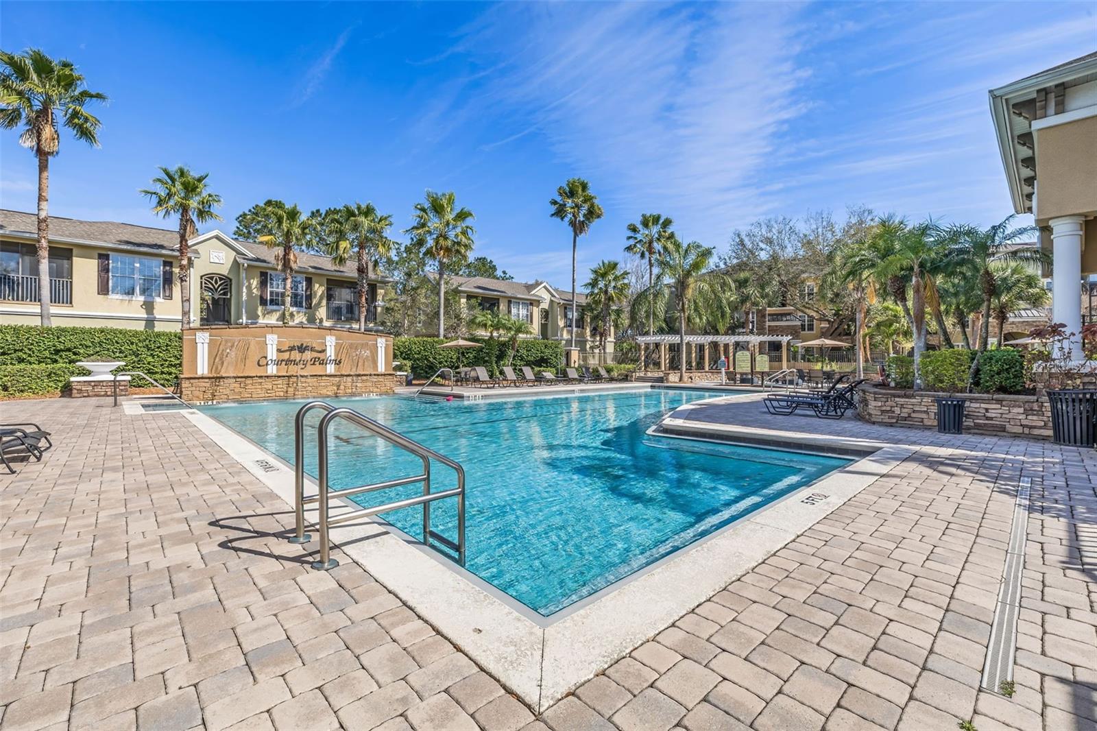 10115 COURTNEY PALMS BLVD #202, TAMPA, FL, 33619