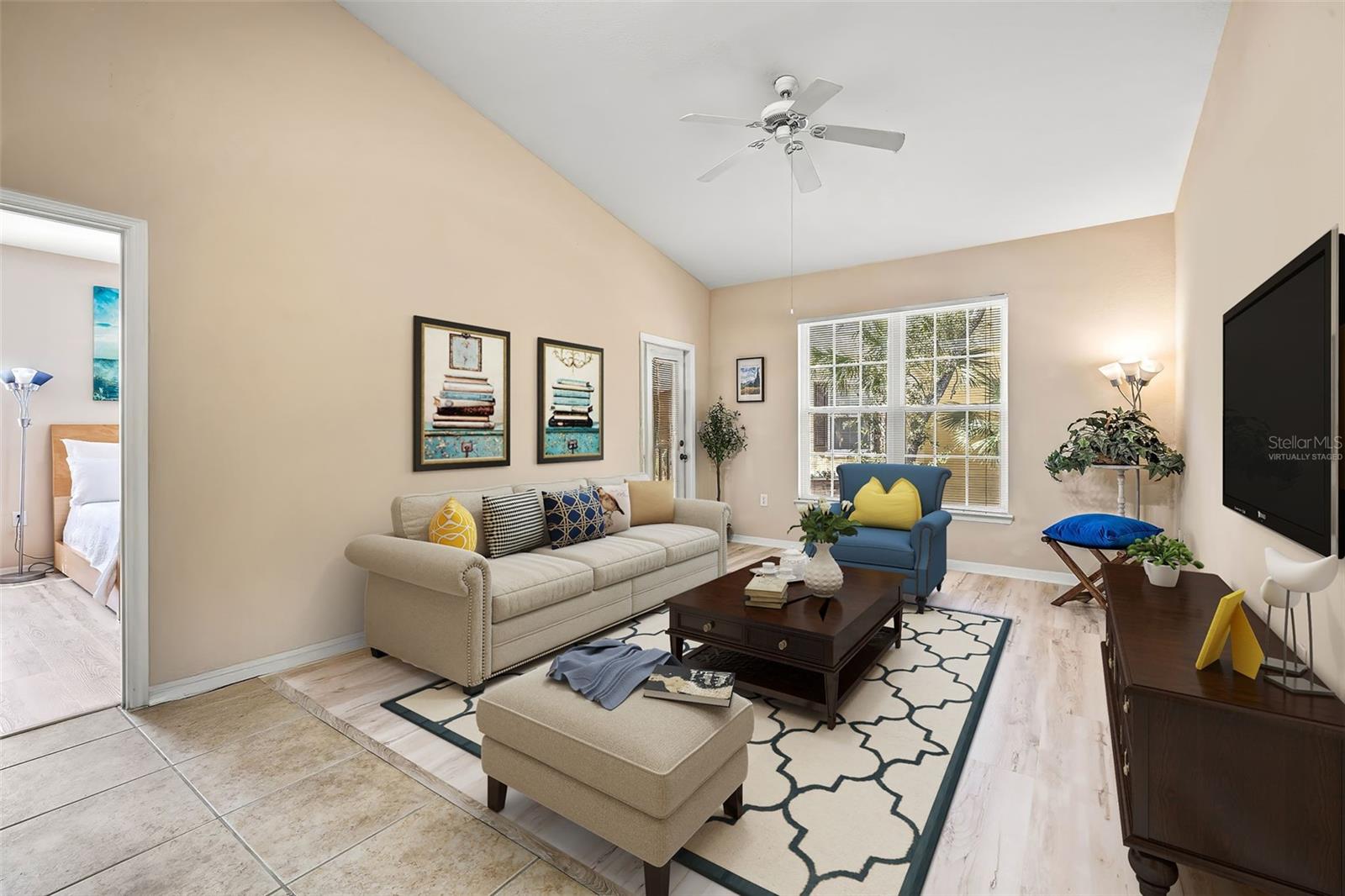 10115 COURTNEY PALMS BLVD #202, TAMPA, FL, 33619