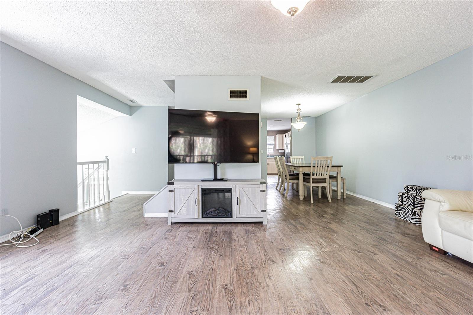 3571 EDINGTON WAY, PALM HARBOR, FL, 34685