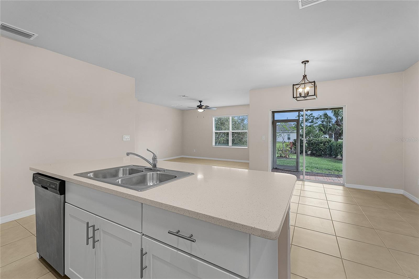 616 POSADAS CIR, PUNTA GORDA, FL, 33983