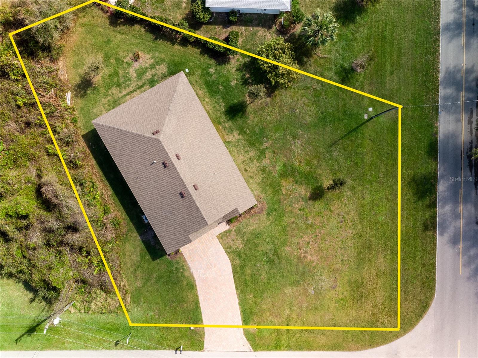 616 POSADAS CIR, PUNTA GORDA, FL, 33983