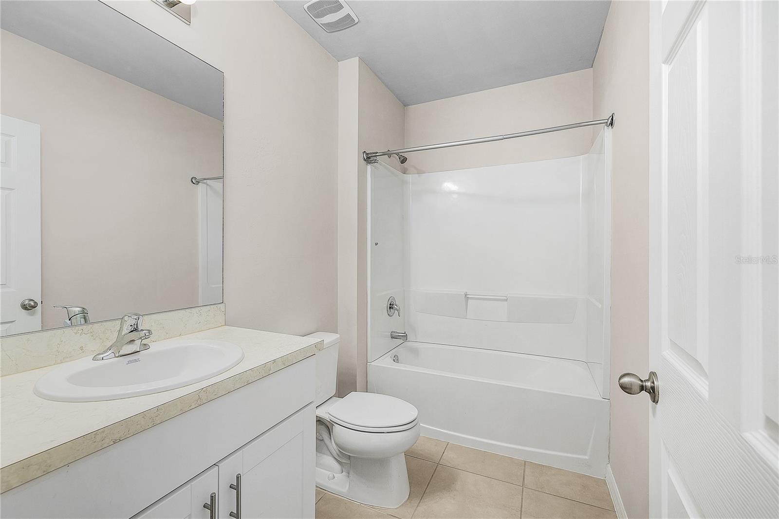 616 POSADAS CIR, PUNTA GORDA, FL, 33983