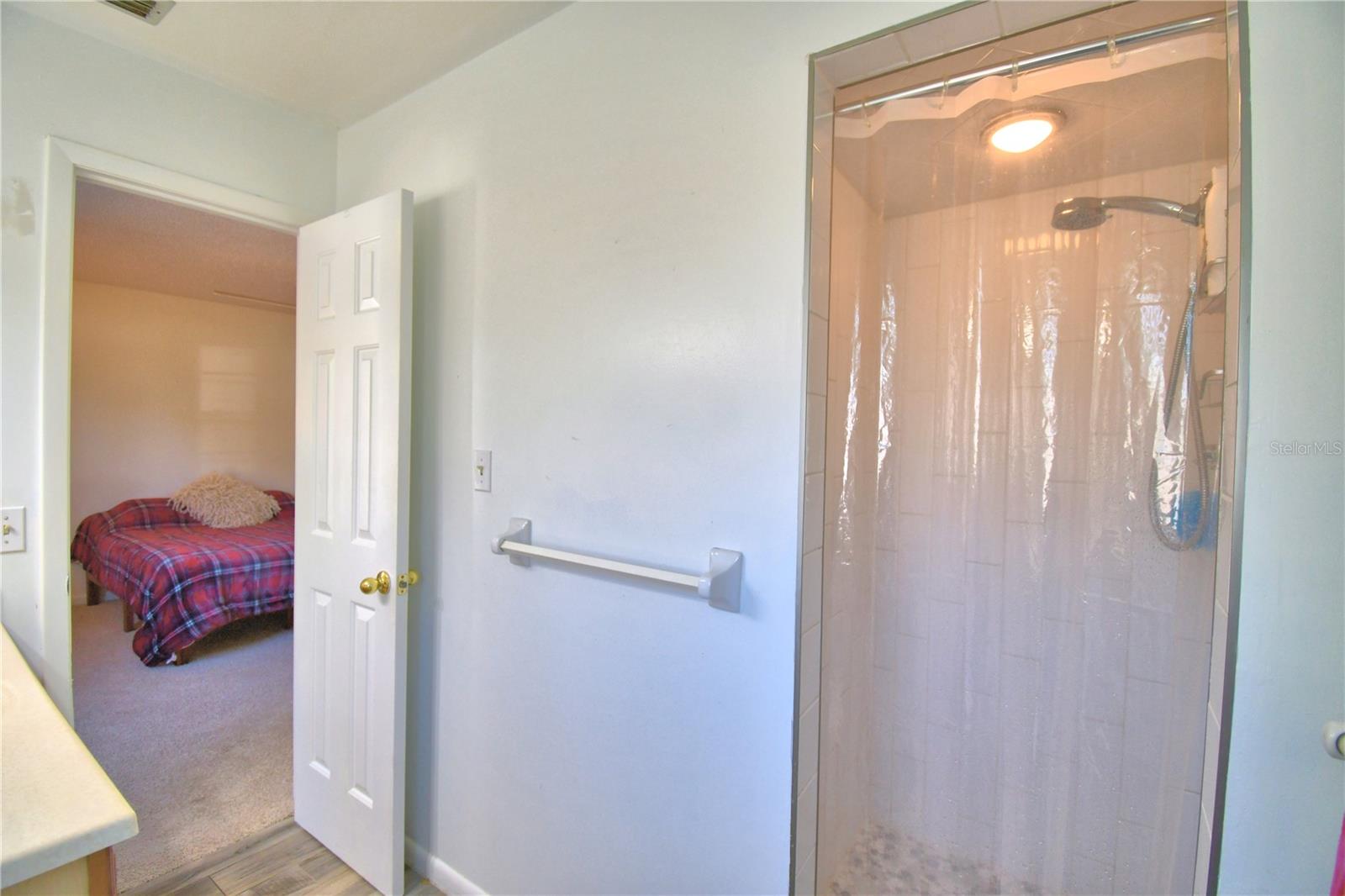 16 CEDAR DR, DAVENPORT, FL, 33837