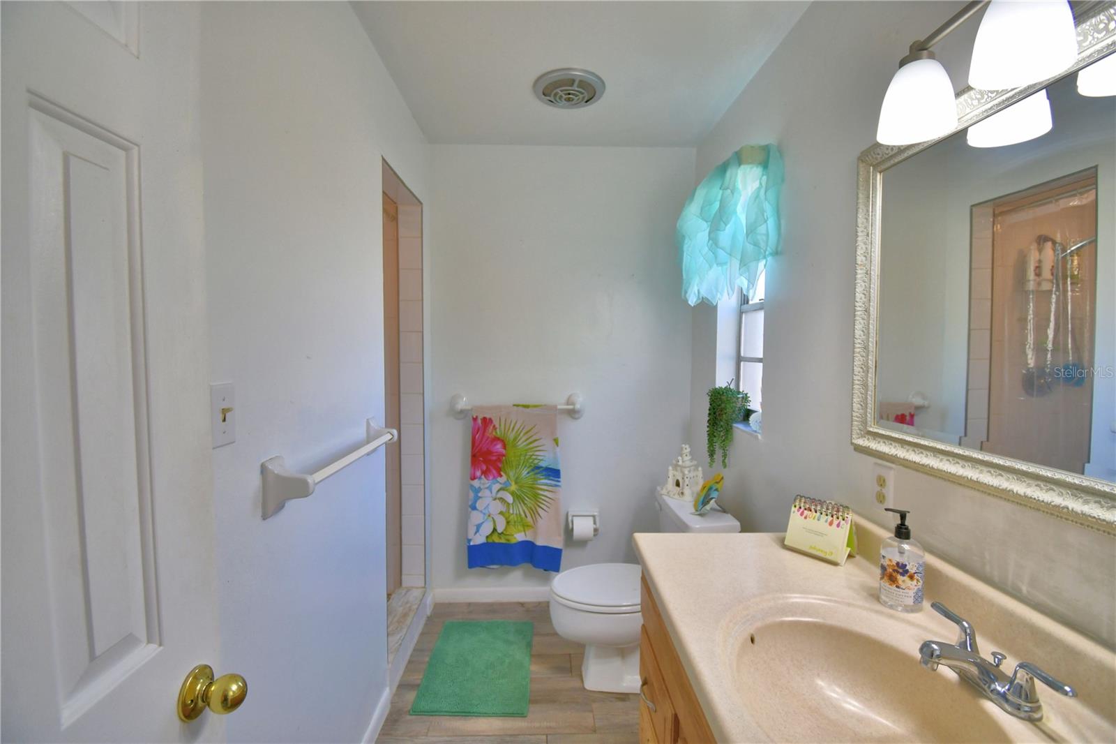 16 CEDAR DR, DAVENPORT, FL, 33837