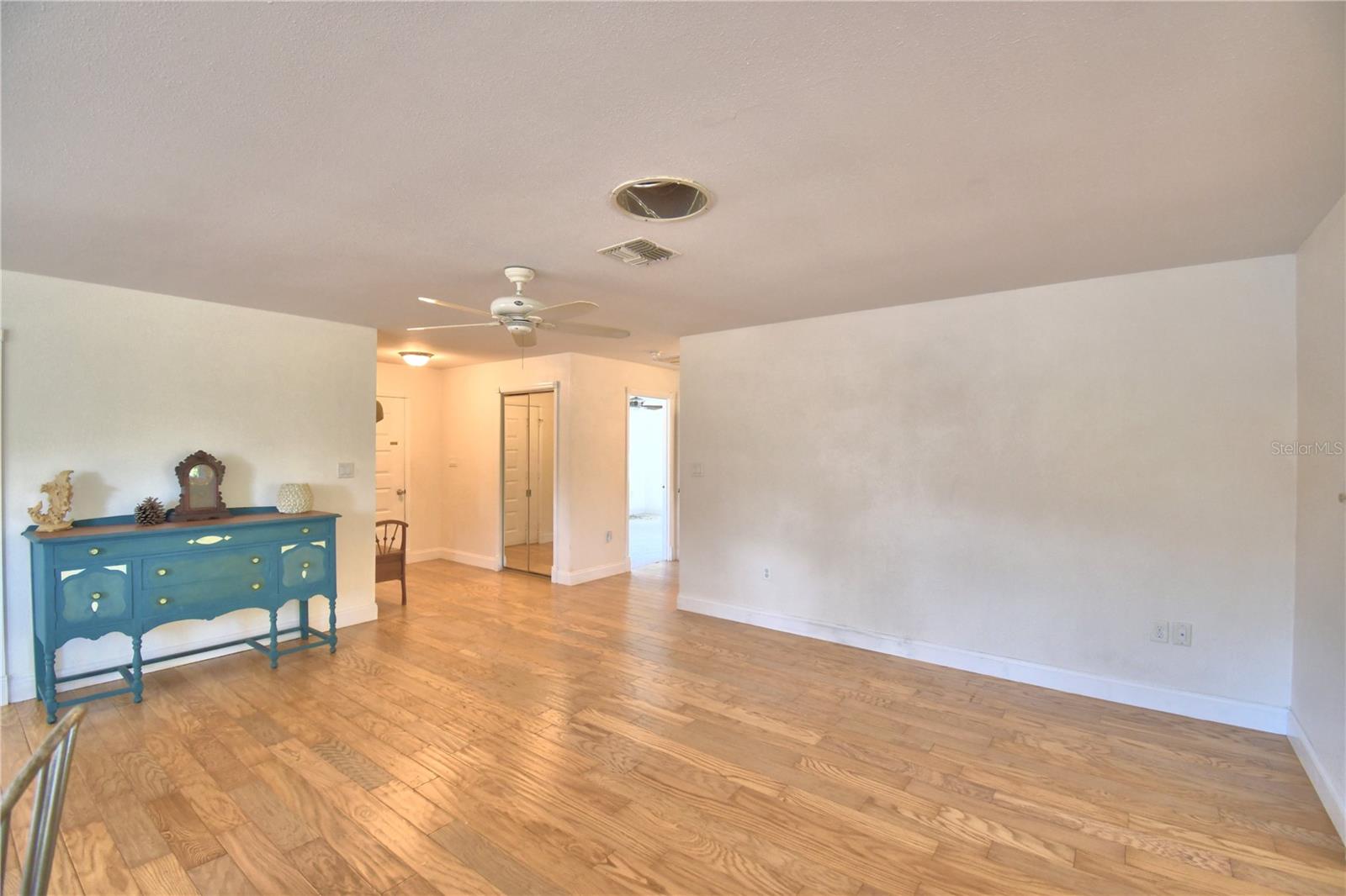 16 CEDAR DR, DAVENPORT, FL, 33837