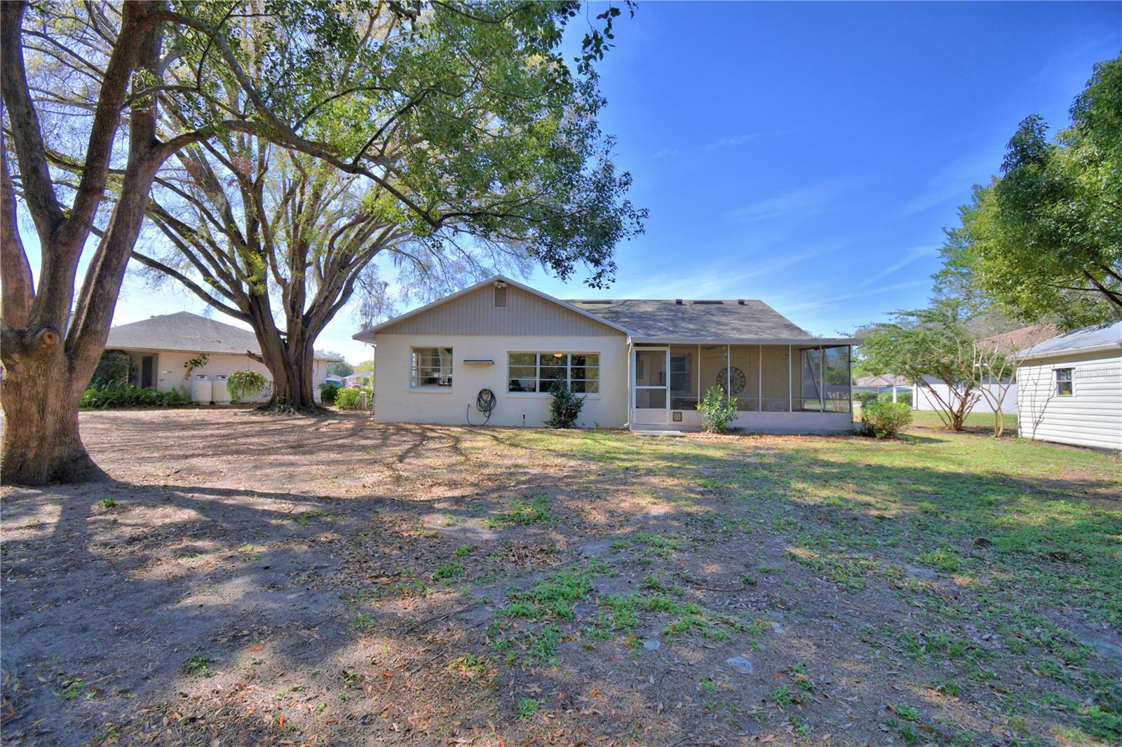 16 CEDAR DR, DAVENPORT, FL, 33837