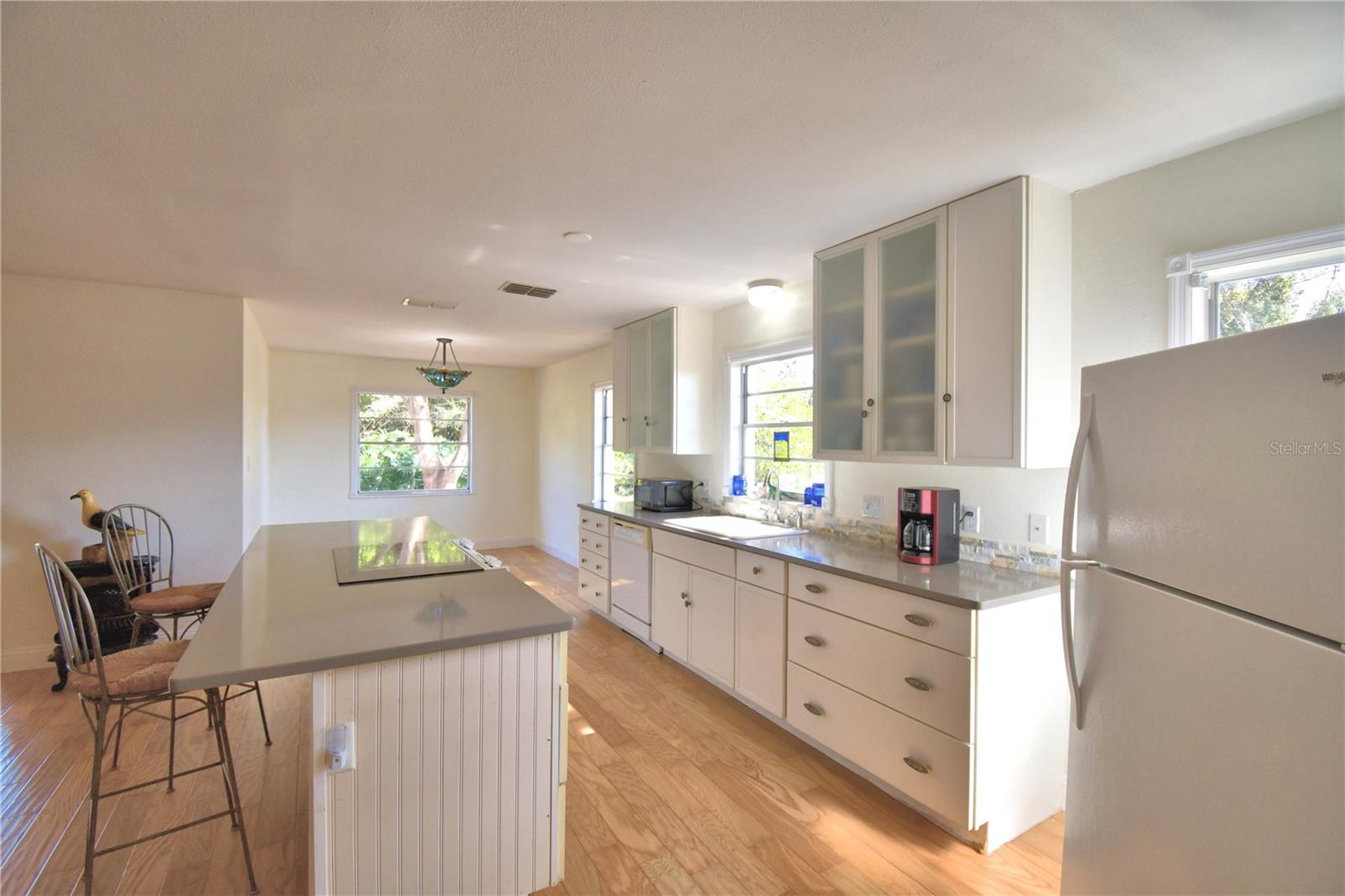 16 CEDAR DR, DAVENPORT, FL, 33837