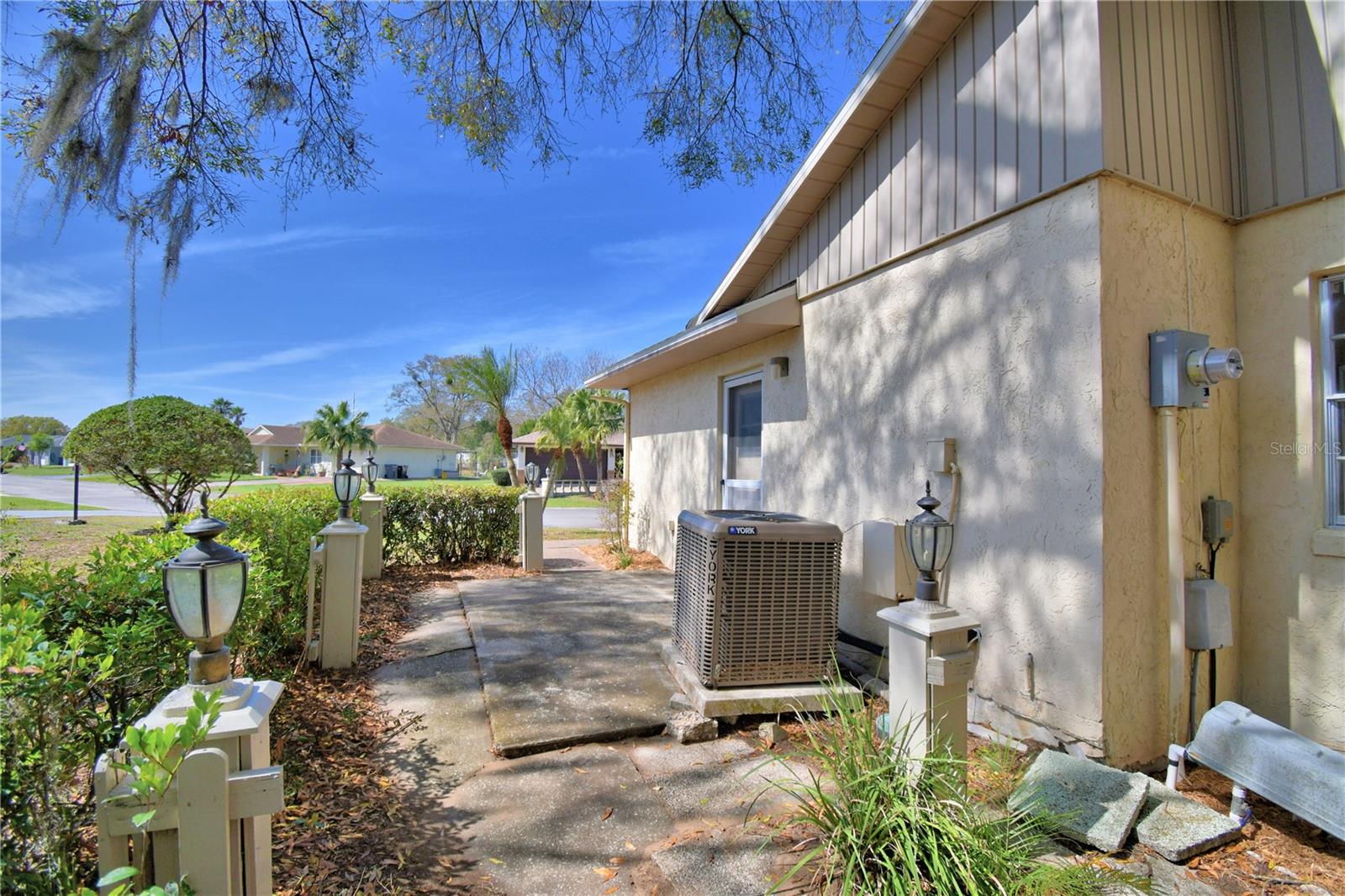 16 CEDAR DR, DAVENPORT, FL, 33837