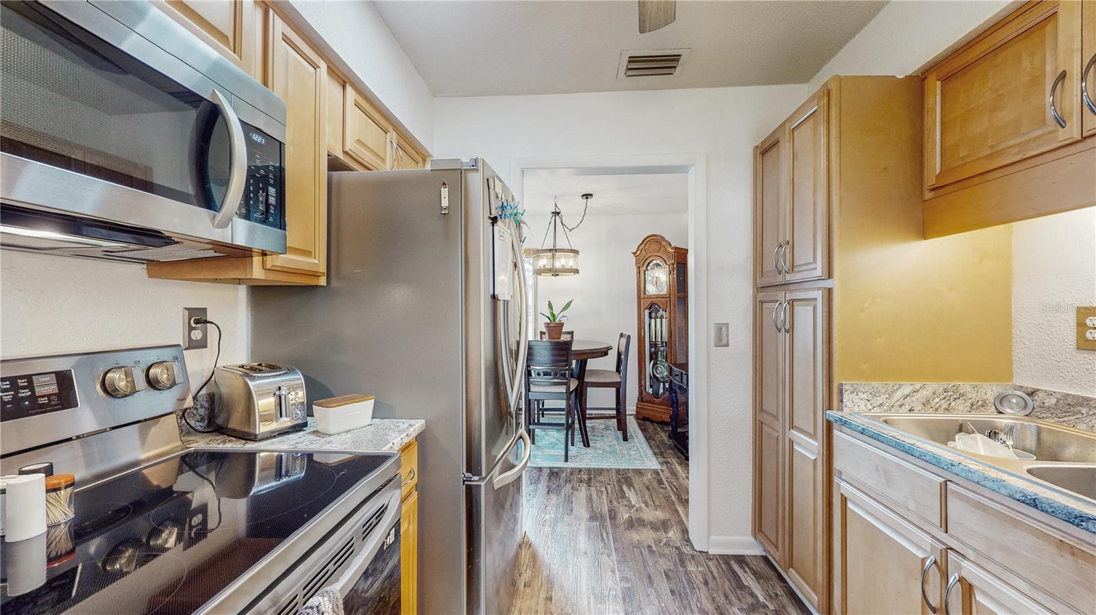 21615 SW RAINTREE ST, DUNNELLON, FL, 34431