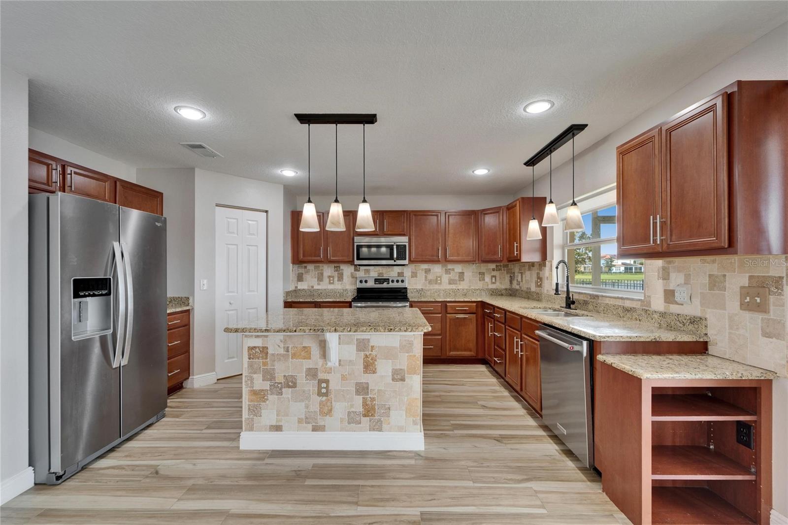 5325 SANDY SHELL DR, APOLLO BEACH, FL, 33572
