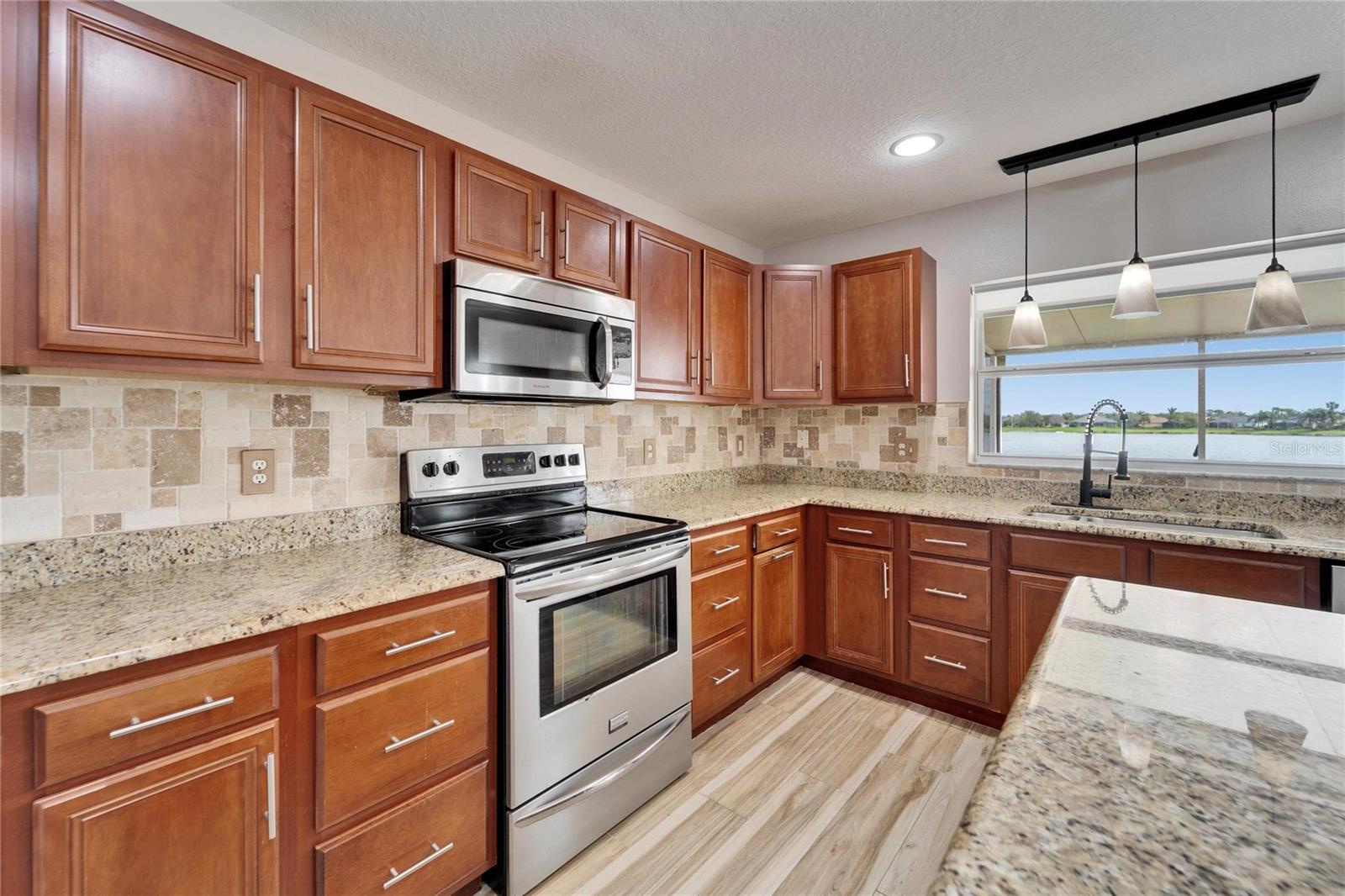 5325 SANDY SHELL DR, APOLLO BEACH, FL, 33572