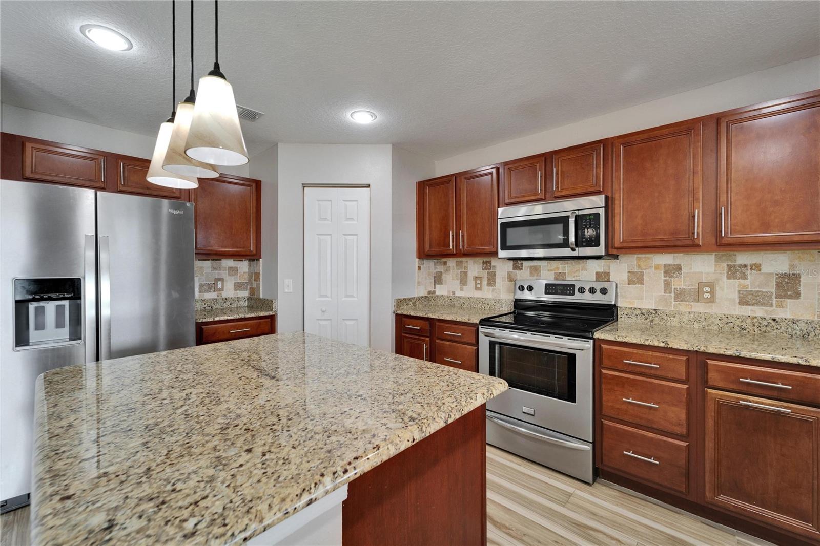 5325 SANDY SHELL DR, APOLLO BEACH, FL, 33572
