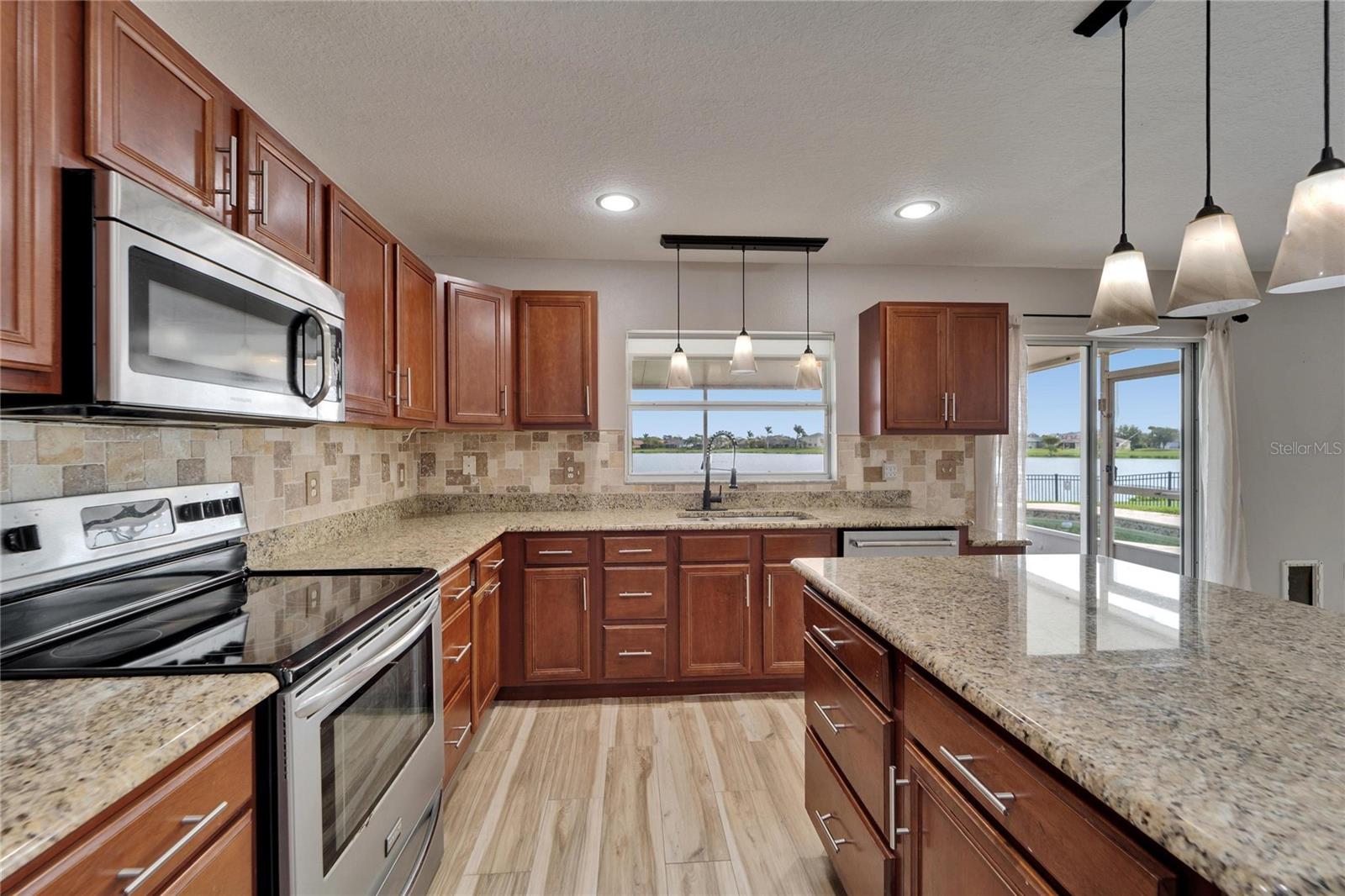 5325 SANDY SHELL DR, APOLLO BEACH, FL, 33572