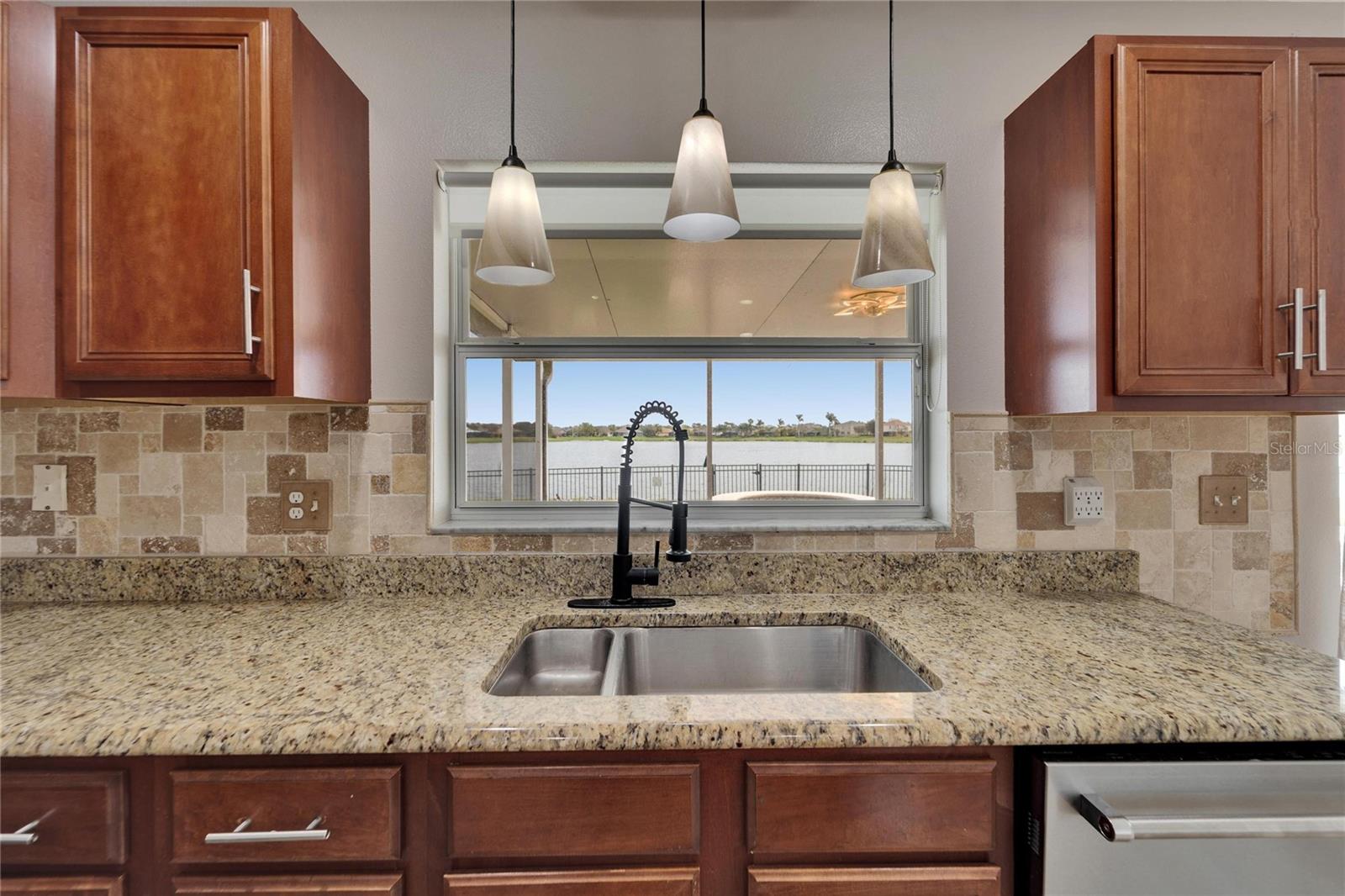 5325 SANDY SHELL DR, APOLLO BEACH, FL, 33572