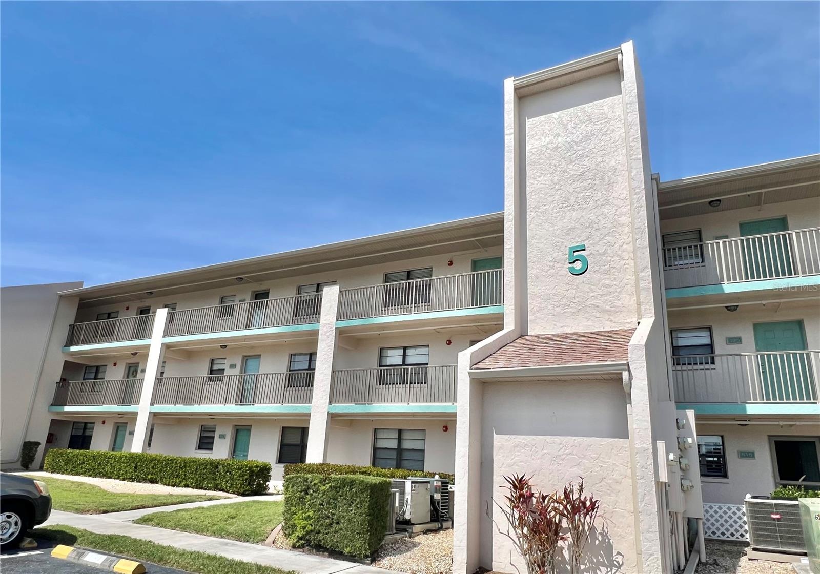 175 KINGS HWY #A3-513, PUNTA GORDA, FL, 33983