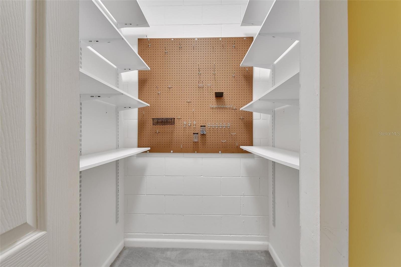 141 N MCDONALD AVE, DELAND, FL, 32724