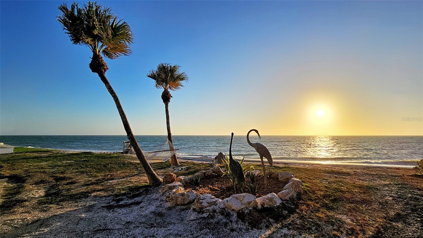 TB8352474 Property Photo