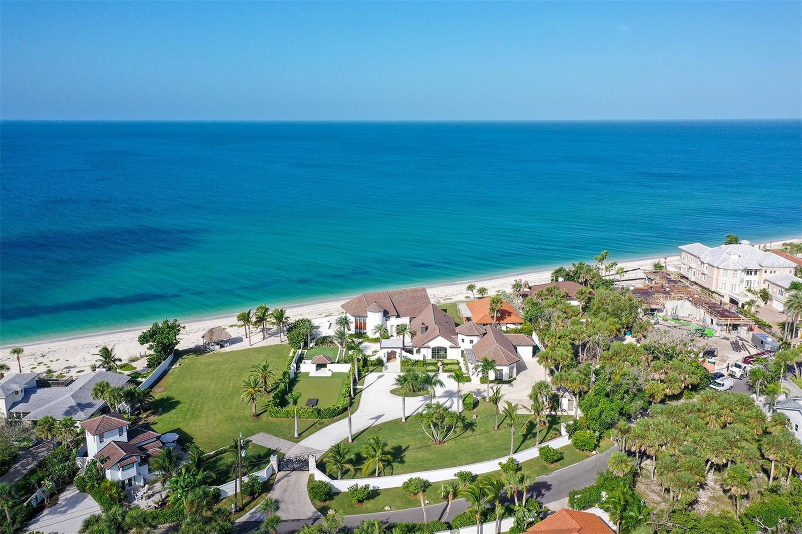 TB8352474 Property Photo