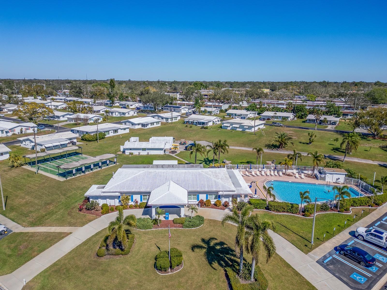 8623 140TH WAY, SEMINOLE, FL, 33776