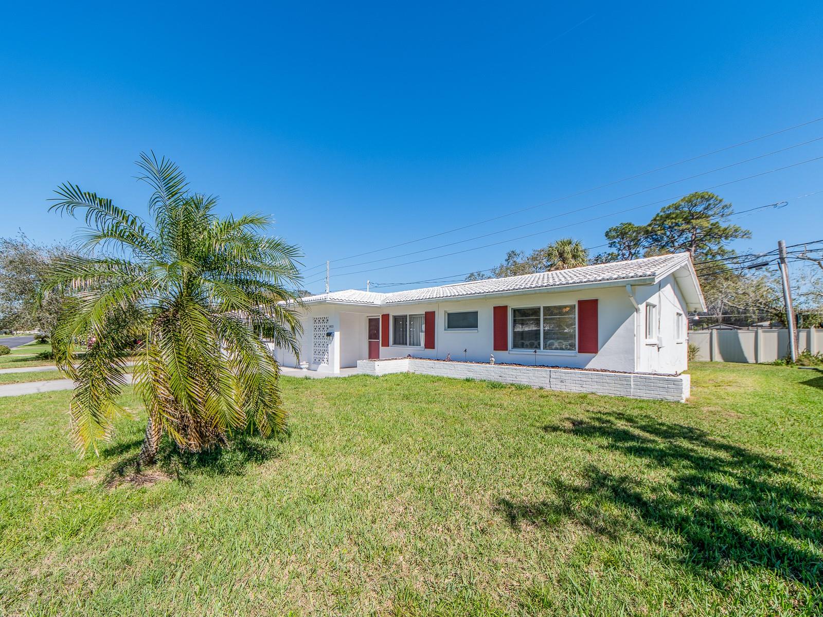 8623 140TH WAY, SEMINOLE, FL, 33776