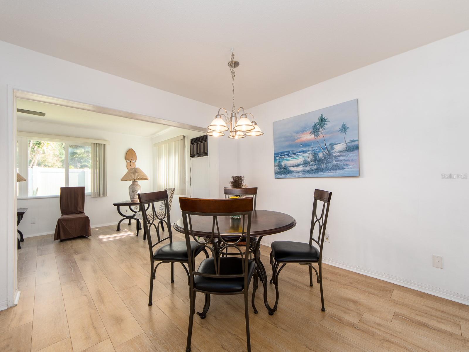 8623 140TH WAY, SEMINOLE, FL, 33776