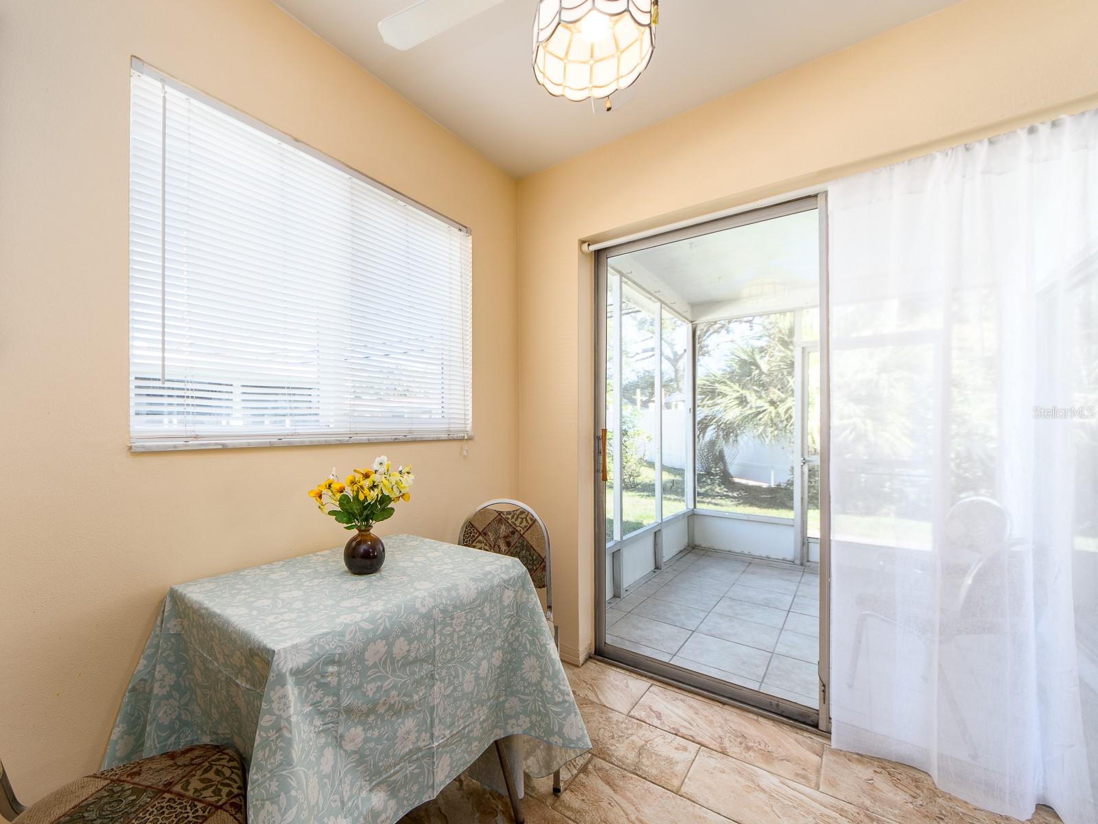 8623 140TH WAY, SEMINOLE, FL, 33776